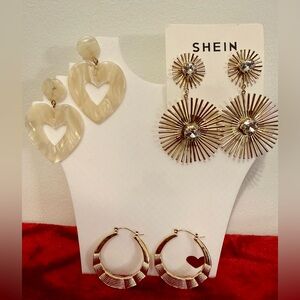 SHEIN Elegant Gold and Cream Earring Trio 3 pairs